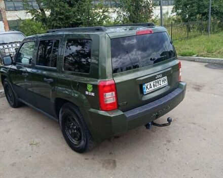 Зелений Джип Patriot, об'ємом двигуна 2.36 л та пробігом 315 тис. км за 6000 $, фото 3 на Automoto.ua