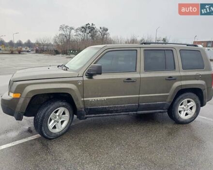 Зеленый Джип Патриот, объемом двигателя 2.4 л и пробегом 146 тыс. км за 10400 $, фото 3 на Automoto.ua