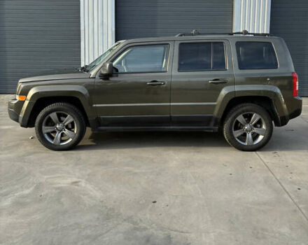 Зеленый Джип Патриот, объемом двигателя 2.36 л и пробегом 209 тыс. км за 11200 $, фото 2 на Automoto.ua