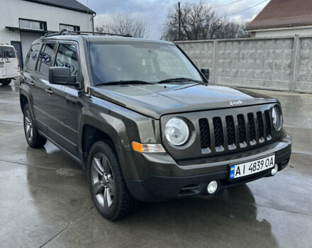 Зеленый Джип Патриот, объемом двигателя 2.36 л и пробегом 209 тыс. км за 11200 $, фото 3 на Automoto.ua