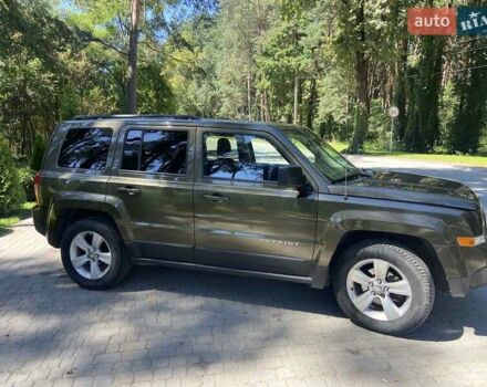 Зеленый Джип Патриот, объемом двигателя 2.36 л и пробегом 243 тыс. км за 9500 $, фото 2 на Automoto.ua