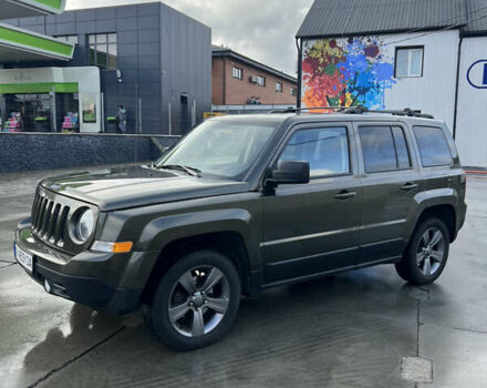 Зеленый Джип Патриот, объемом двигателя 2.36 л и пробегом 209 тыс. км за 11200 $, фото 2 на Automoto.ua