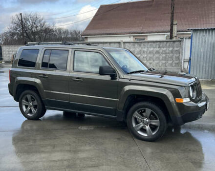 Зеленый Джип Патриот, объемом двигателя 2.36 л и пробегом 209 тыс. км за 11200 $, фото 5 на Automoto.ua