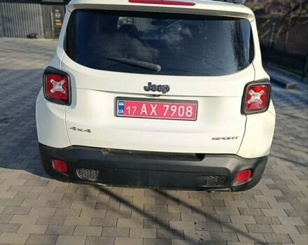 Белый Джип Ренегат, объемом двигателя 2.4 л и пробегом 147 тыс. км за 12499 $, фото 4 на Automoto.ua