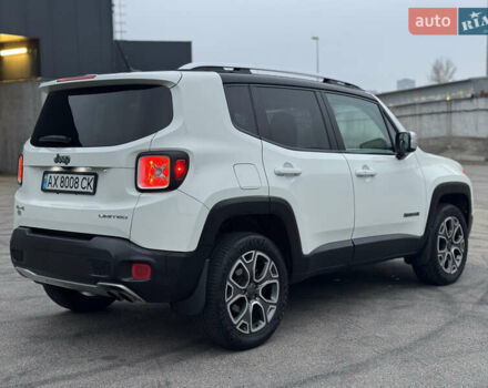 Белый Джип Ренегат, объемом двигателя 2.4 л и пробегом 128 тыс. км за 12999 $, фото 5 на Automoto.ua