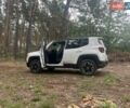 Белый Джип Ренегат, объемом двигателя 2.36 л и пробегом 178 тыс. км за 11500 $, фото 5 на Automoto.ua