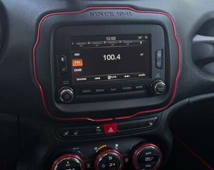 Белый Джип Ренегат, объемом двигателя 1.96 л и пробегом 90 тыс. км за 15800 $, фото 10 на Automoto.ua