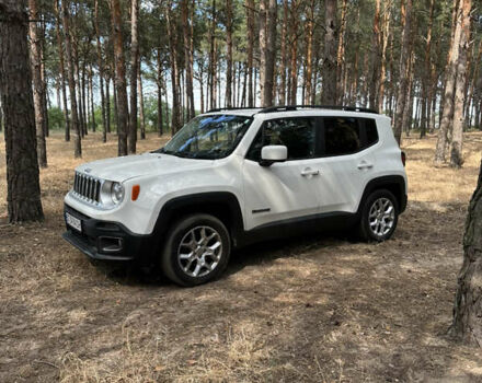 Белый Джип Ренегат, объемом двигателя 2.36 л и пробегом 119 тыс. км за 12800 $, фото 2 на Automoto.ua