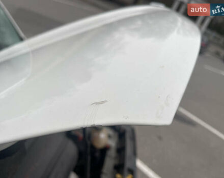 Білий Джип Ренегат, об'ємом двигуна 2.36 л та пробігом 128 тис. км за 12000 $, фото 20 на Automoto.ua