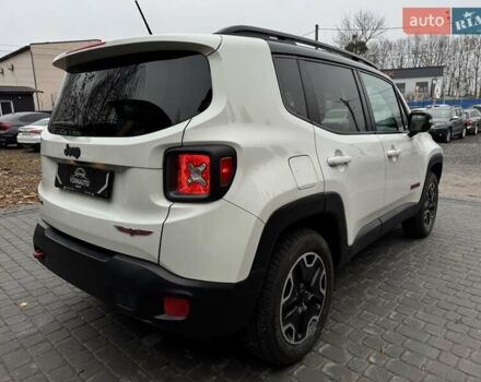 Белый Джип Ренегат, объемом двигателя 2.4 л и пробегом 120 тыс. км за 14900 $, фото 14 на Automoto.ua