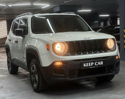 Джип Ренегат 2016 в Одессе на Automoto.ua Белый Джип Ренегат, объемом двигателя 2.36 л и пробегом 100 тыс. км за 13000 $, фото 4 на Automoto.ua