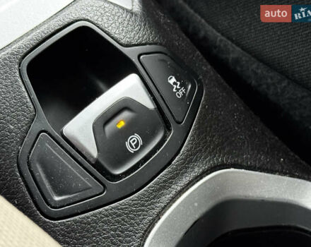 Белый Джип Ренегат, объемом двигателя 2.4 л и пробегом 158 тыс. км за 10999 $, фото 36 на Automoto.ua