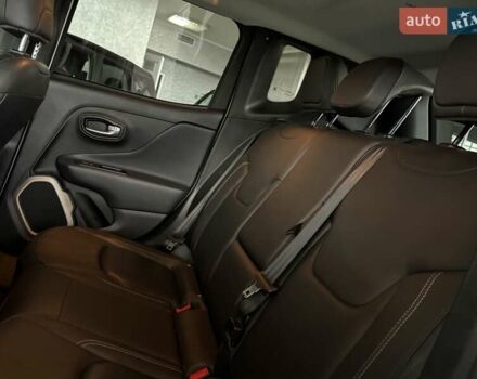 Белый Джип Ренегат, объемом двигателя 2.36 л и пробегом 76 тыс. км за 13800 $, фото 25 на Automoto.ua