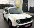 Білий Джип Ренегат, об'ємом двигуна 2.4 л та пробігом 230 тис. км за 12300 $, фото 2 на Automoto.ua