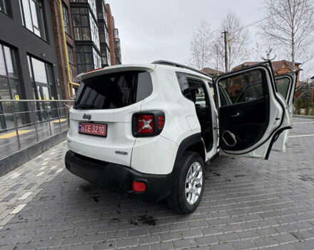 Белый Джип Ренегат, объемом двигателя 2.36 л и пробегом 112 тыс. км за 13500 $, фото 5 на Automoto.ua