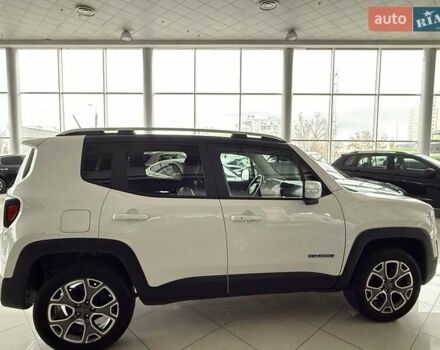 Белый Джип Ренегат, объемом двигателя 2.36 л и пробегом 76 тыс. км за 13800 $, фото 7 на Automoto.ua