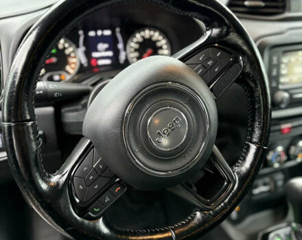 Білий Джип Ренегат, об'ємом двигуна 2.4 л та пробігом 230 тис. км за 12300 $, фото 25 на Automoto.ua