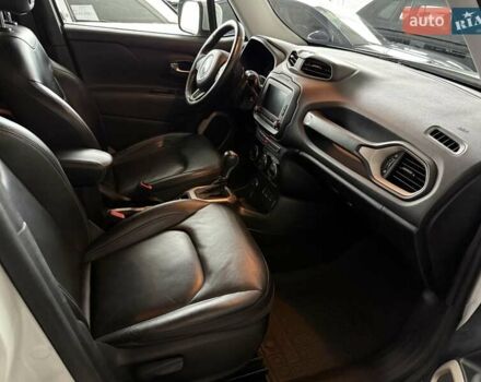 Белый Джип Ренегат, объемом двигателя 2.36 л и пробегом 76 тыс. км за 13800 $, фото 14 на Automoto.ua