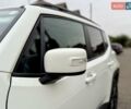 Белый Джип Ренегат, объемом двигателя 2.36 л и пробегом 100 тыс. км за 14500 $, фото 12 на Automoto.ua