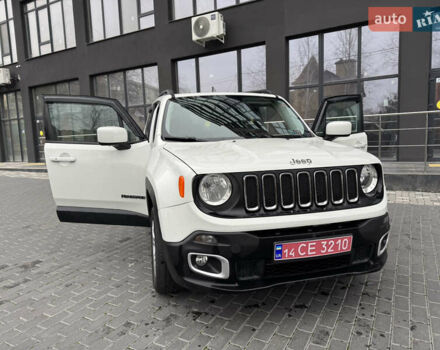 Белый Джип Ренегат, объемом двигателя 2.36 л и пробегом 112 тыс. км за 13500 $, фото 2 на Automoto.ua