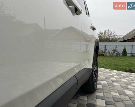 Білий Джип Ренегат, об'ємом двигуна 2.4 л та пробігом 233 тис. км за 11700 $, фото 20 на Automoto.ua