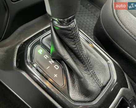 Білий Джип Ренегат, об'ємом двигуна 2.4 л та пробігом 233 тис. км за 11700 $, фото 47 на Automoto.ua