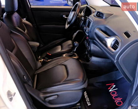 Білий Джип Ренегат, об'ємом двигуна 2.4 л та пробігом 131 тис. км за 13900 $, фото 54 на Automoto.ua