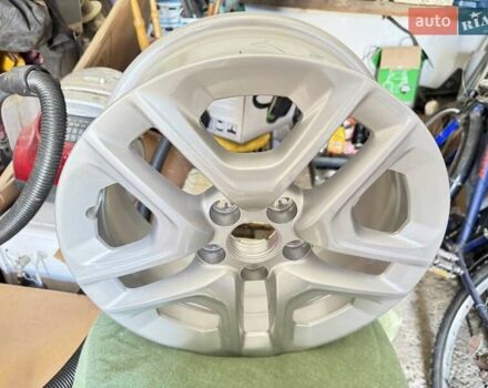 Белый Джип Ренегат, объемом двигателя 2.4 л и пробегом 86 тыс. км за 12792 $, фото 9 на Automoto.ua