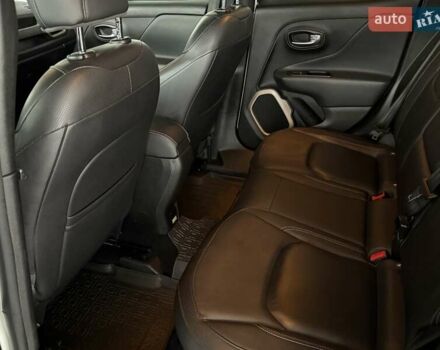 Белый Джип Ренегат, объемом двигателя 2.36 л и пробегом 76 тыс. км за 13800 $, фото 24 на Automoto.ua