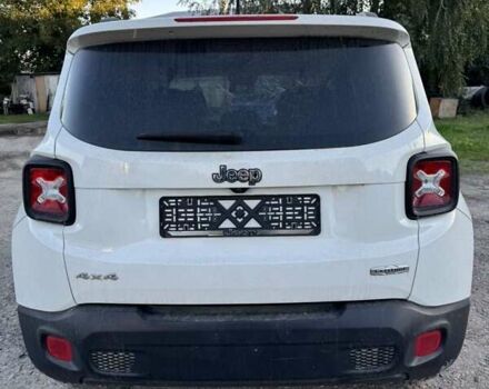 Белый Джип Ренегат, объемом двигателя 2.36 л и пробегом 155 тыс. км за 11500 $, фото 7 на Automoto.ua