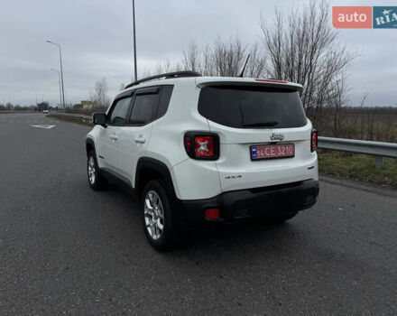 Белый Джип Ренегат, объемом двигателя 2.36 л и пробегом 112 тыс. км за 13500 $, фото 2 на Automoto.ua