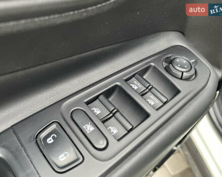 Білий Джип Ренегат, об'ємом двигуна 2.4 л та пробігом 233 тис. км за 11700 $, фото 28 на Automoto.ua