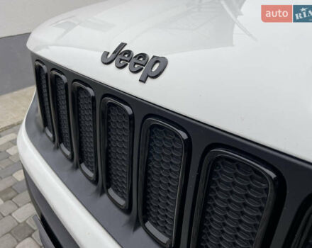 Білий Джип Ренегат, об'ємом двигуна 2.4 л та пробігом 233 тис. км за 11700 $, фото 17 на Automoto.ua