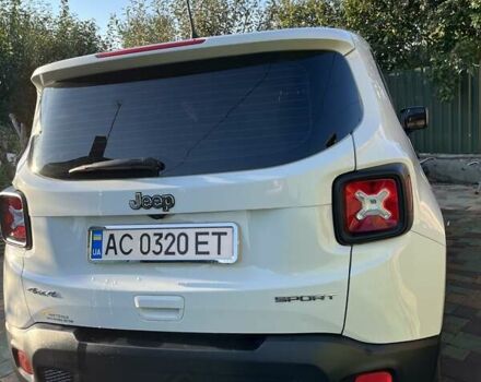 Білий Джип Ренегат, об'ємом двигуна 2.36 л та пробігом 140 тис. км за 14700 $, фото 1 на Automoto.ua