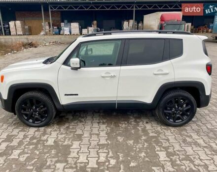 Білий Джип Ренегат, об'ємом двигуна 2.36 л та пробігом 123 тис. км за 15999 $, фото 5 на Automoto.ua