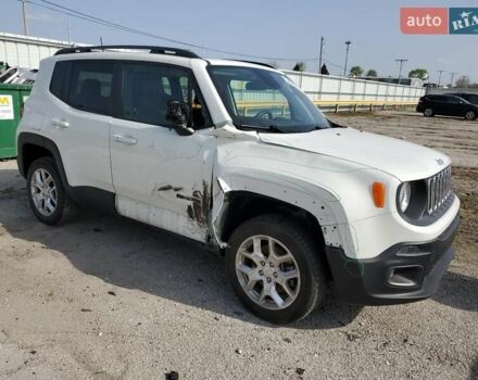 Білий Джип Ренегат, об'ємом двигуна 2.36 л та пробігом 75 тис. км за 3000 $, фото 3 на Automoto.ua