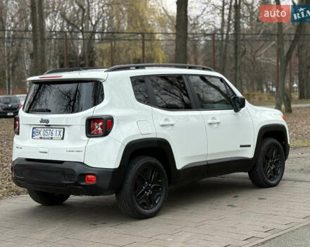 Білий Джип Ренегат, об'ємом двигуна 2.4 л та пробігом 150 тис. км за 11999 $, фото 13 на Automoto.ua