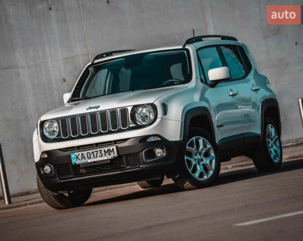 Белый Джип Ренегат, объемом двигателя 2.36 л и пробегом 141 тыс. км за 14200 $, фото 3 на Automoto.ua