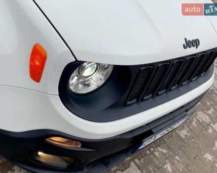 Білий Джип Ренегат, об'ємом двигуна 2.36 л та пробігом 123 тис. км за 15999 $, фото 17 на Automoto.ua