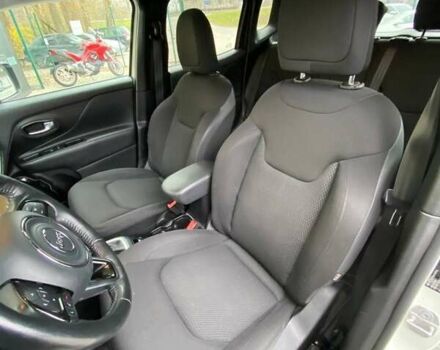 Белый Джип Ренегат, объемом двигателя 2.36 л и пробегом 122 тыс. км за 16200 $, фото 13 на Automoto.ua