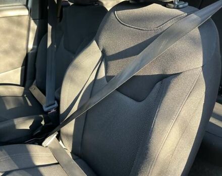 Білий Джип Ренегат, об'ємом двигуна 2.36 л та пробігом 140 тис. км за 14700 $, фото 6 на Automoto.ua
