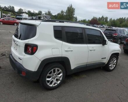 Белый Джип Ренегат, объемом двигателя 2.36 л и пробегом 110 тыс. км за 2800 $, фото 2 на Automoto.ua