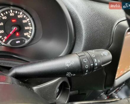 Белый Джип Ренегат, объемом двигателя 2.36 л и пробегом 122 тыс. км за 16200 $, фото 19 на Automoto.ua