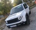 Белый Джип Ренегат, объемом двигателя 2.36 л и пробегом 180 тыс. км за 12700 $, фото 6 на Automoto.ua