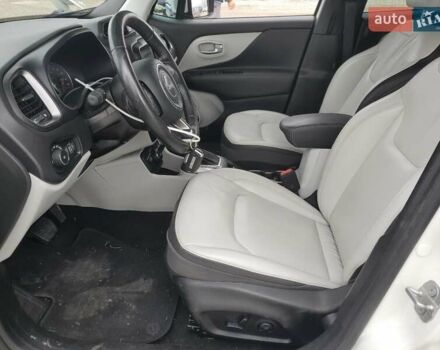 Білий Джип Ренегат, об'ємом двигуна 2.36 л та пробігом 116 тис. км за 8031 $, фото 6 на Automoto.ua