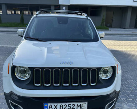 Белый Джип Ренегат, объемом двигателя 2.36 л и пробегом 40 тыс. км за 16000 $, фото 1 на Automoto.ua