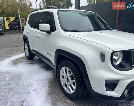 Білий Джип Ренегат, об'ємом двигуна 2.4 л та пробігом 188 тис. км за 13500 $, фото 2 на Automoto.ua
