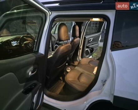 Белый Джип Ренегат, объемом двигателя 1.33 л и пробегом 50 тыс. км за 15500 $, фото 16 на Automoto.ua