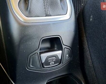 Білий Джип Ренегат, об'ємом двигуна 2.4 л та пробігом 133 тис. км за 12758 $, фото 25 на Automoto.ua