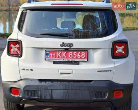 Білий Джип Ренегат, об'ємом двигуна 2.4 л та пробігом 133 тис. км за 12758 $, фото 2 на Automoto.ua